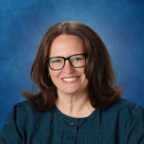 Mrs. Shelli  Powell