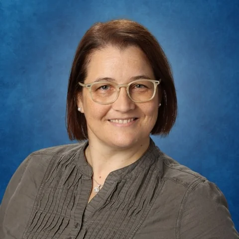 Ms. Vivi Tenyi-Varga